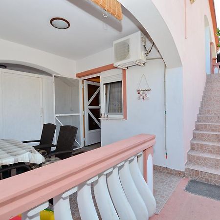 Apartments Sandra Vir Exterior foto