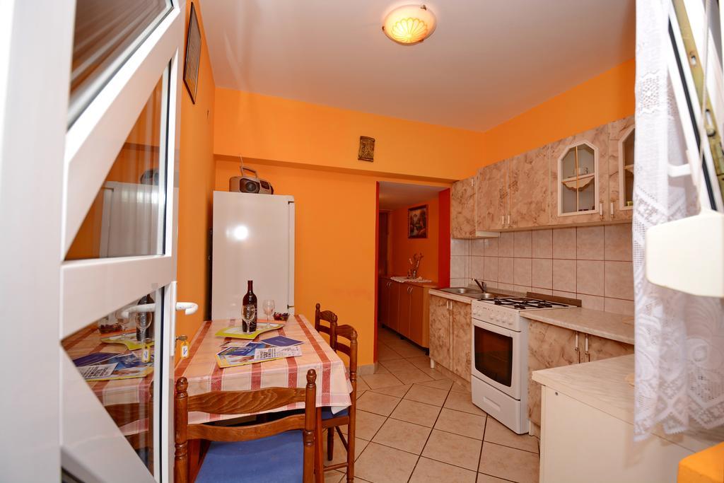 Apartments Sandra Vir Exterior foto