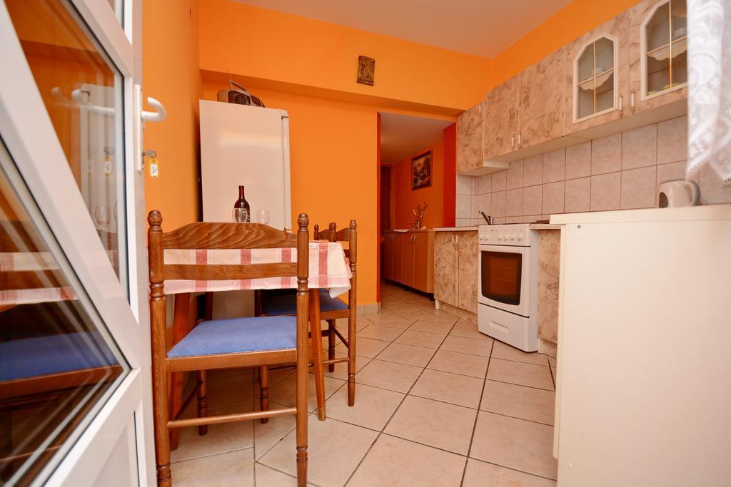 Apartments Sandra Vir Exterior foto
